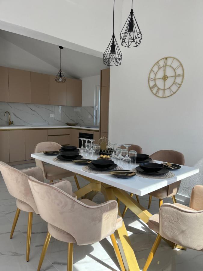 Villa Ban Trogir Exterior photo